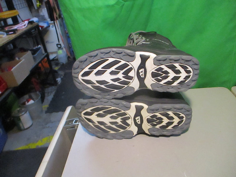 Load image into Gallery viewer, Used Morrow Men's Size 7 Snowboard Boots
