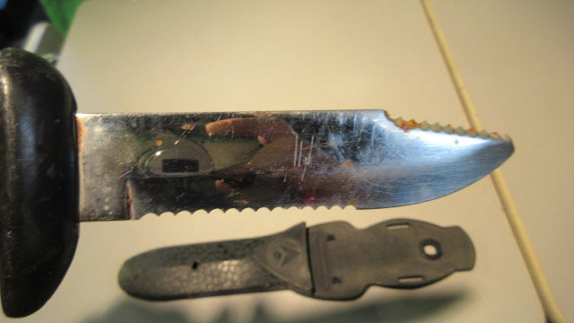 Load image into Gallery viewer, Vintage TABATA 10&quot; Dive Kniife With Sheath
