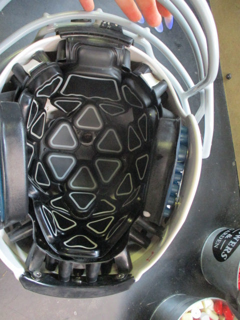 Used Schutt Youth Vengeance A11 Football Helmet - Size Medium - SZN 2022