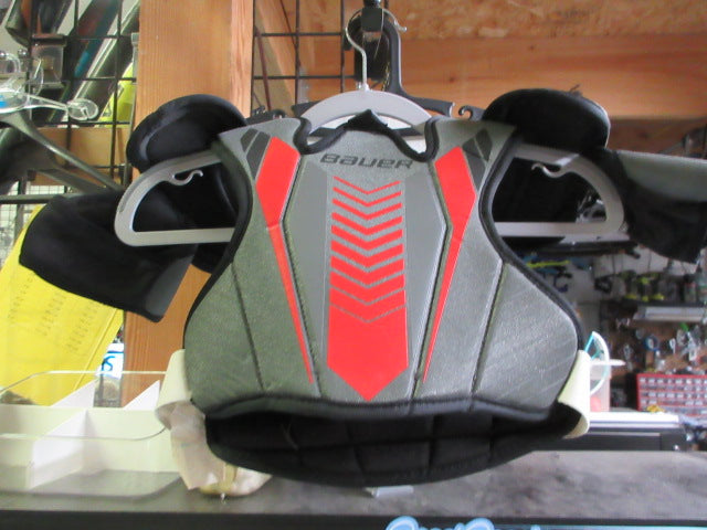 Load image into Gallery viewer, Used Bauer Lil' Sport Hockey Shoulder Pads - Size Youth Medium
