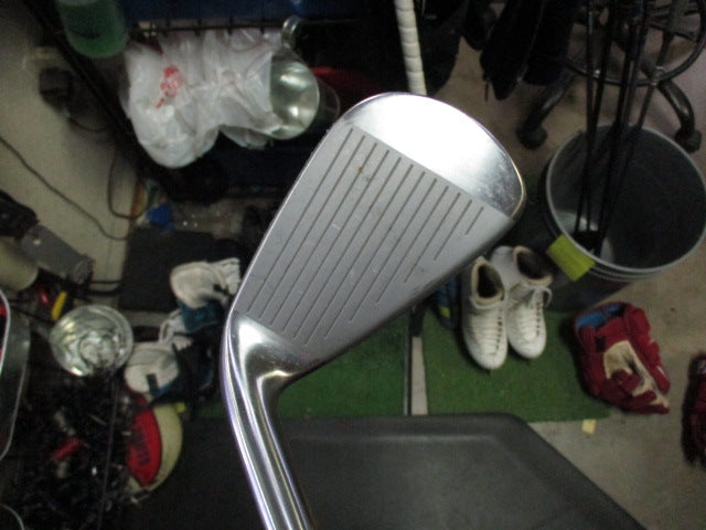 Load image into Gallery viewer, Used Mizuno MX-900 Hybrid Hemi Cog Right Hand 6 Iron
