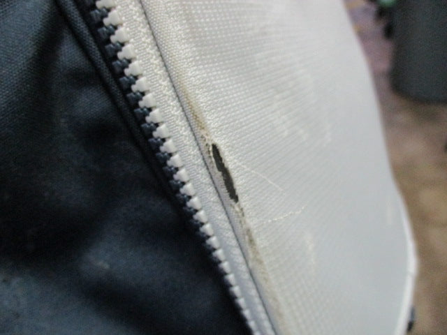 Load image into Gallery viewer, Used TaylorMade Golf Stand Bag
