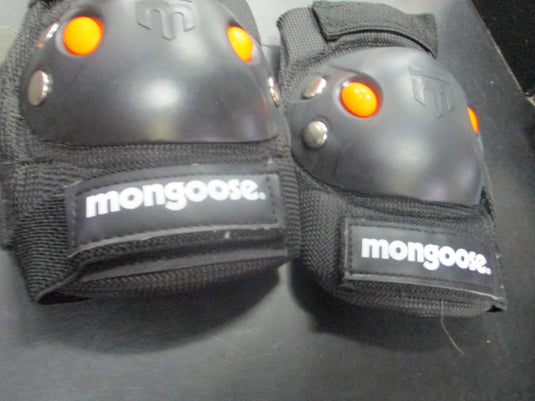 Used Mongoose Adult Skating Elbow Pads