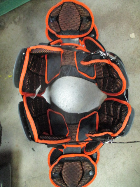 Used Schutt XV HD Football Shoulder Pads size Medium