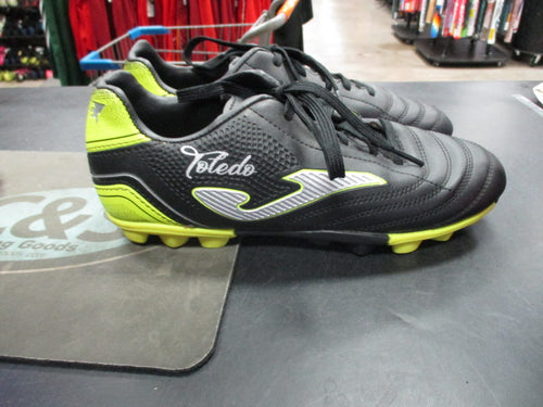 Used Joma Toledo Size 4 Soccer Cleats