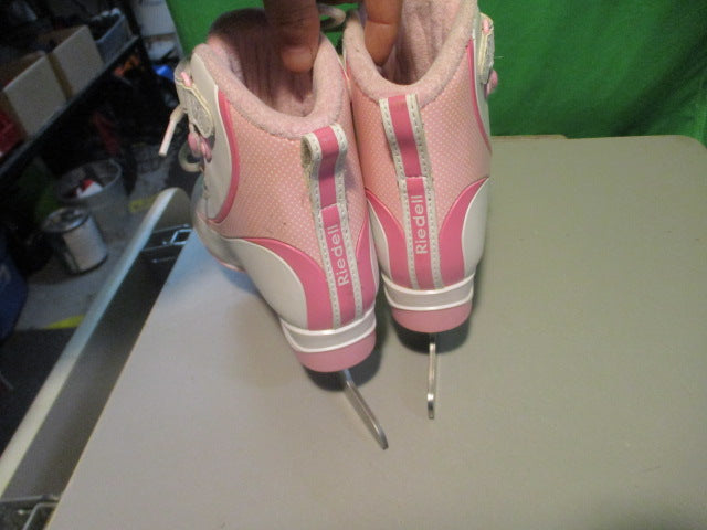 Load image into Gallery viewer, Used Riddell 615 Soar Junior Size 13 Figure Skates
