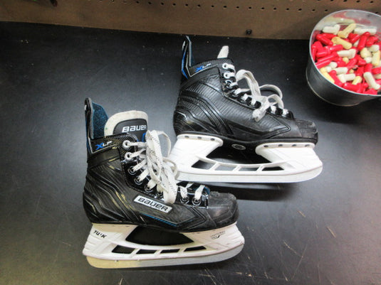 Used Bauer XLP Hockey Skates - Size 4.5