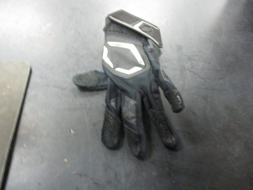 Used EvoShield Size Youth Small Batting Glove- RH