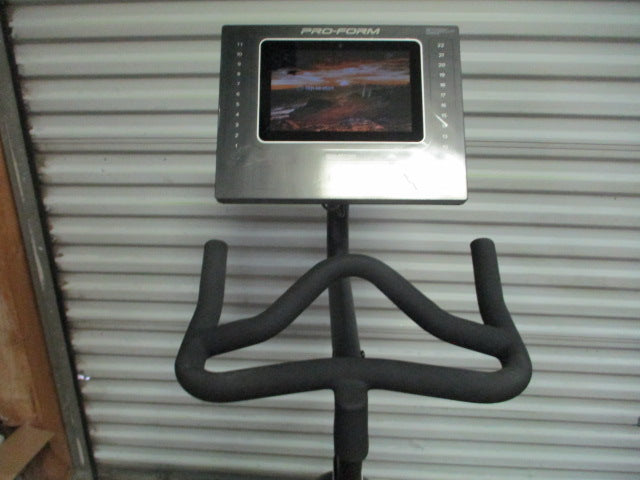 Load image into Gallery viewer, Used Pro-Form Tour de France Spin Bike
