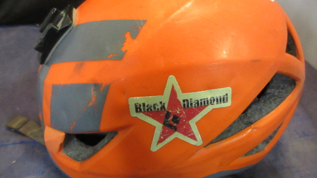 Load image into Gallery viewer, Used Black Diamond Vector Climbing Helmet - has wear
