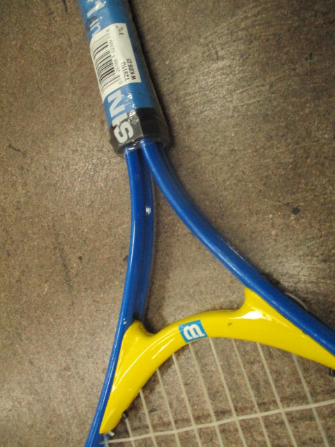Load image into Gallery viewer, Used Wilson Kids 23" Tennis Racquet
