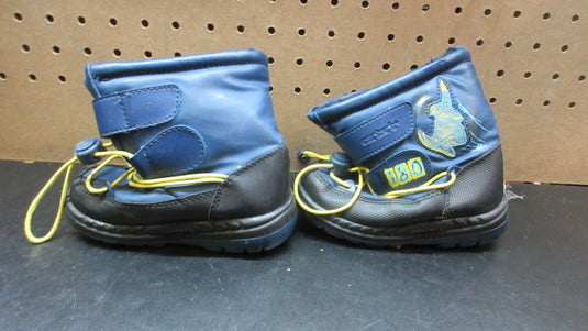 Used Carters Winter Snow Boots - Size 7m