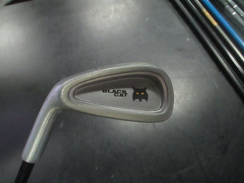 Load image into Gallery viewer, Used Lynx Black Cat Jr 5 Iron Left Hand 32"
