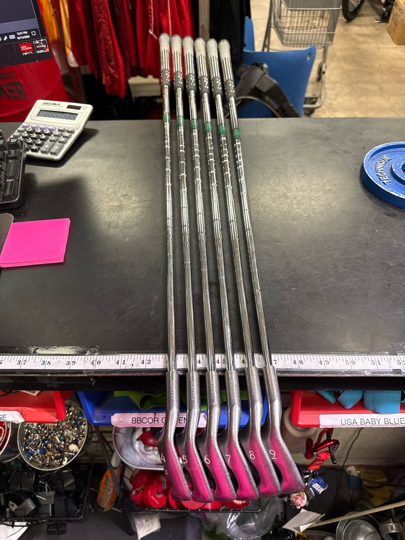 Load image into Gallery viewer, Used PING Zing 6pc Black Dot Left Hand Iron Set 4-9i
