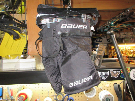 Used Bauer Lil' Sport Hockey Breezers - Size Youth Small