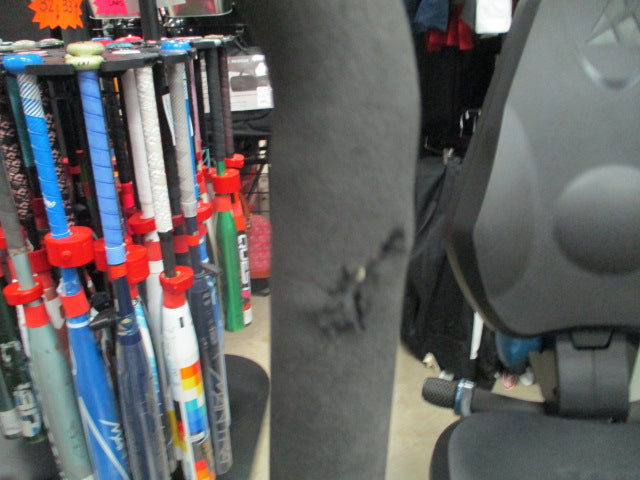 Load image into Gallery viewer, Used Teeter Free Step SE2001 Seated Elliptical
