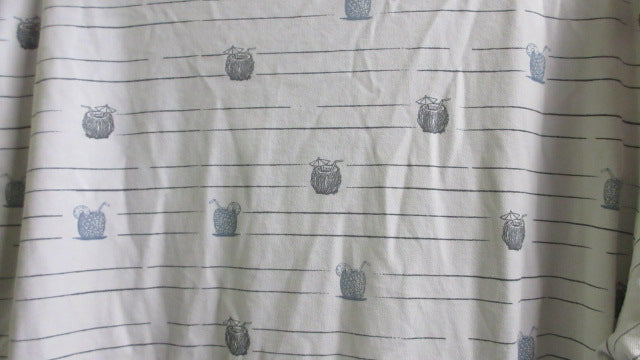 Load image into Gallery viewer, Used Travis Mathew Golf Shirt - Size Large
