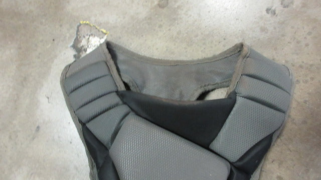 Load image into Gallery viewer, Used Adidas Youth Baseball Catchers Chest Protector

