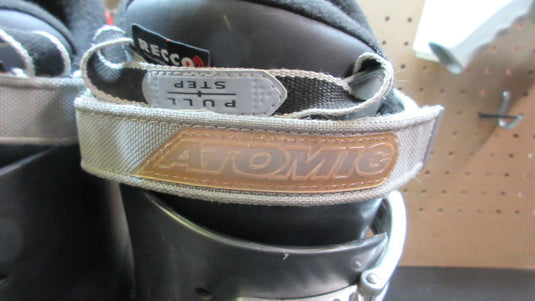 Used Atomic B 3 Ski Boots - Size 8.5