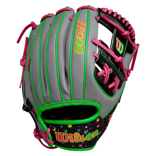 Load image into Gallery viewer, New Wilson Winter 2024 A2000 1786SS 11.5&quot; Infield Glove - RHT
