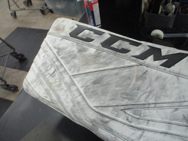 Load image into Gallery viewer, Used CCM P2.9 Sr Hockey Goalie Blocker
