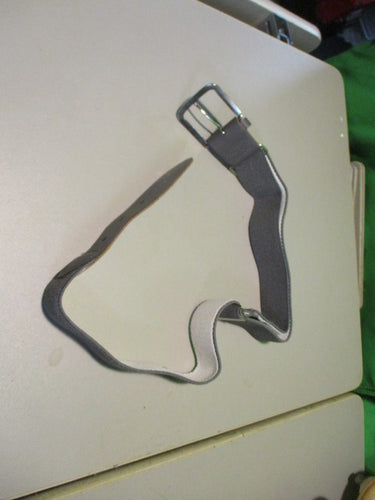 Used Mizuno Adult Gray Baseball Belt