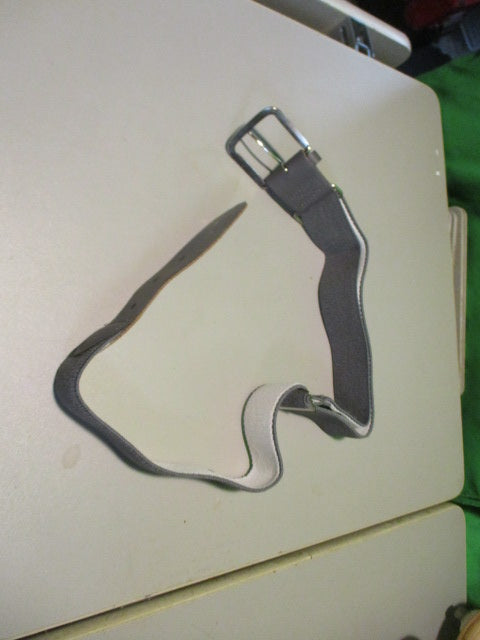 Used Mizuno Adult Gray Baseball Belt