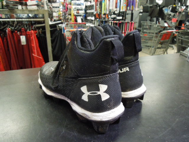 Load image into Gallery viewer, Used Under Armour Hammer Mid RM Football Cleats Size 6
