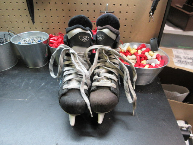 Load image into Gallery viewer, Used Nike Jr Hockey Skates - Size Youth 12
