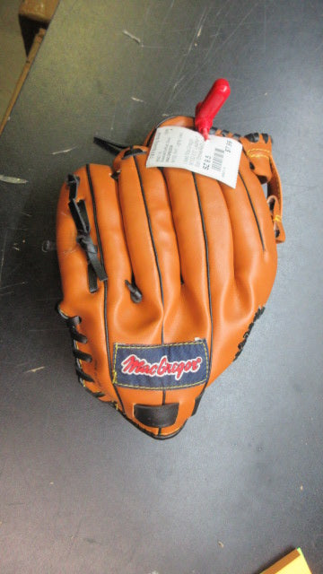 Used MacGregor M100 9.5" T Ball Glove RHT