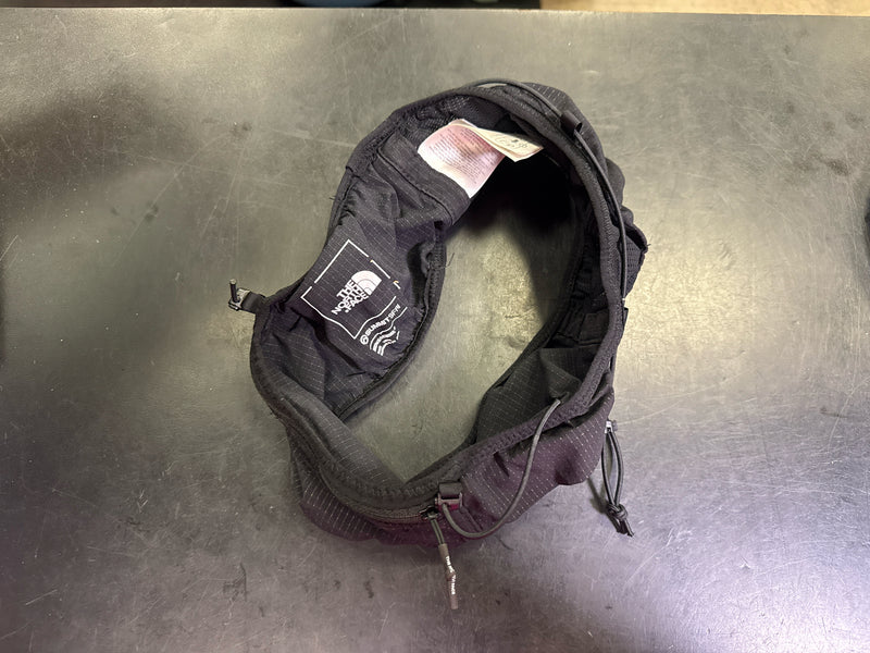 Load image into Gallery viewer, Used The North Face Summit Series Runner Race Ready Belt
