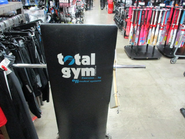 Load image into Gallery viewer, Used Total Gym With Exercise Guide
