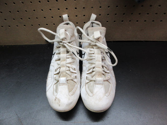 Used Battle Astrofly Football Cleats - Size 10.5