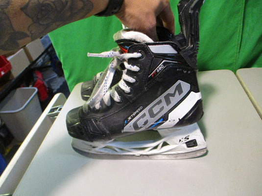 Used CCM Jet Speed FT 680 Size 2 Hockey Skates