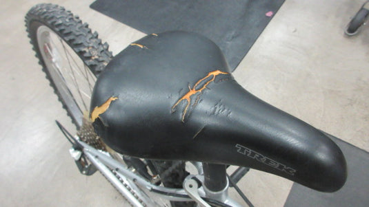 Used Trek 800 Sport 13