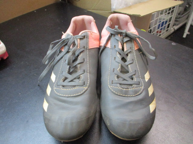 Load image into Gallery viewer, Used Adidas Cleats Size 2 Kids
