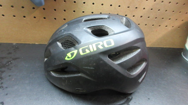 Load image into Gallery viewer, Used Giro Tremor MIPS Kids Cycling Helmet
