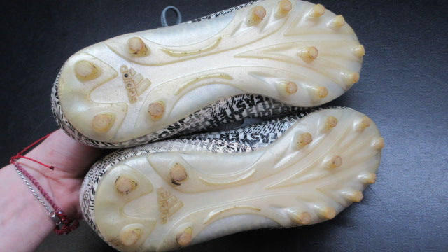 Load image into Gallery viewer, Used Adidas Adizero 4.0 Football Cleats - Size 3.5
