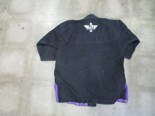 Load image into Gallery viewer, Used Elite Sports Martial Arts Karate Gi Size 00
