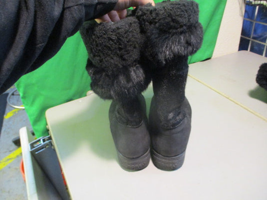 Used Sorel Size 9 Winter Boots