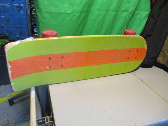 Used Santa Cruz Simpsons Bart Model Complete Skateboard