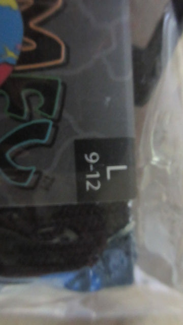 James Arthur Green Skull Long Socks - Size Large 9-12