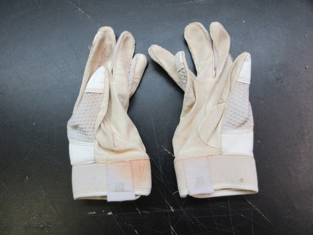Load image into Gallery viewer, Used Marucci Quest 2.0 Batting Gloves - Size Youth Small
