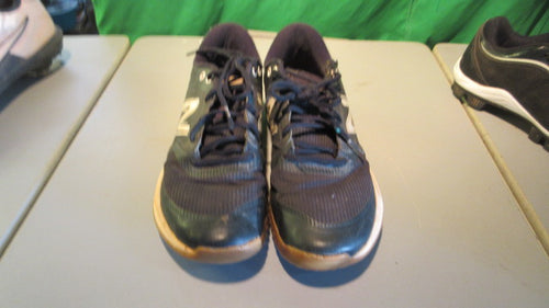 Used New Balance Turf Cleats Size 7