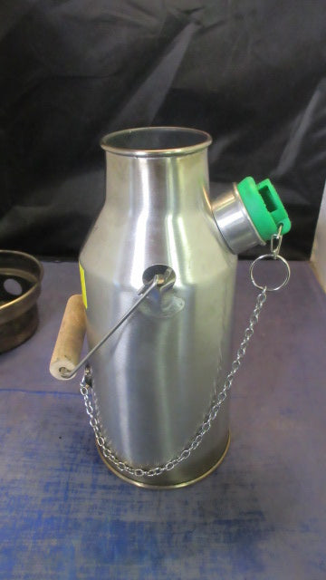 Load image into Gallery viewer, Used Kelly Kettle Aluminium Trekker 20 fl oz Camp Kettle w/ Bag - bag has holes
