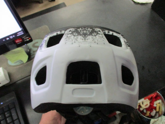 Used Batfox Bike Helmet 58-61cm