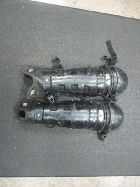 Used United Athletic Youth Catchers Shin Guards
