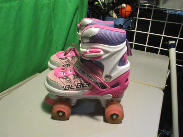 Load image into Gallery viewer, Used C-Luo Cool Bear Size Medium Skates
