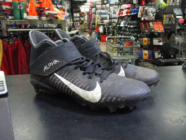 Load image into Gallery viewer, Used Nike Alpha Menace Pro 2 Mid Football Cleats Size 12
