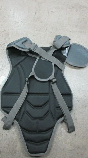 Used MacGregor Youth Small 12